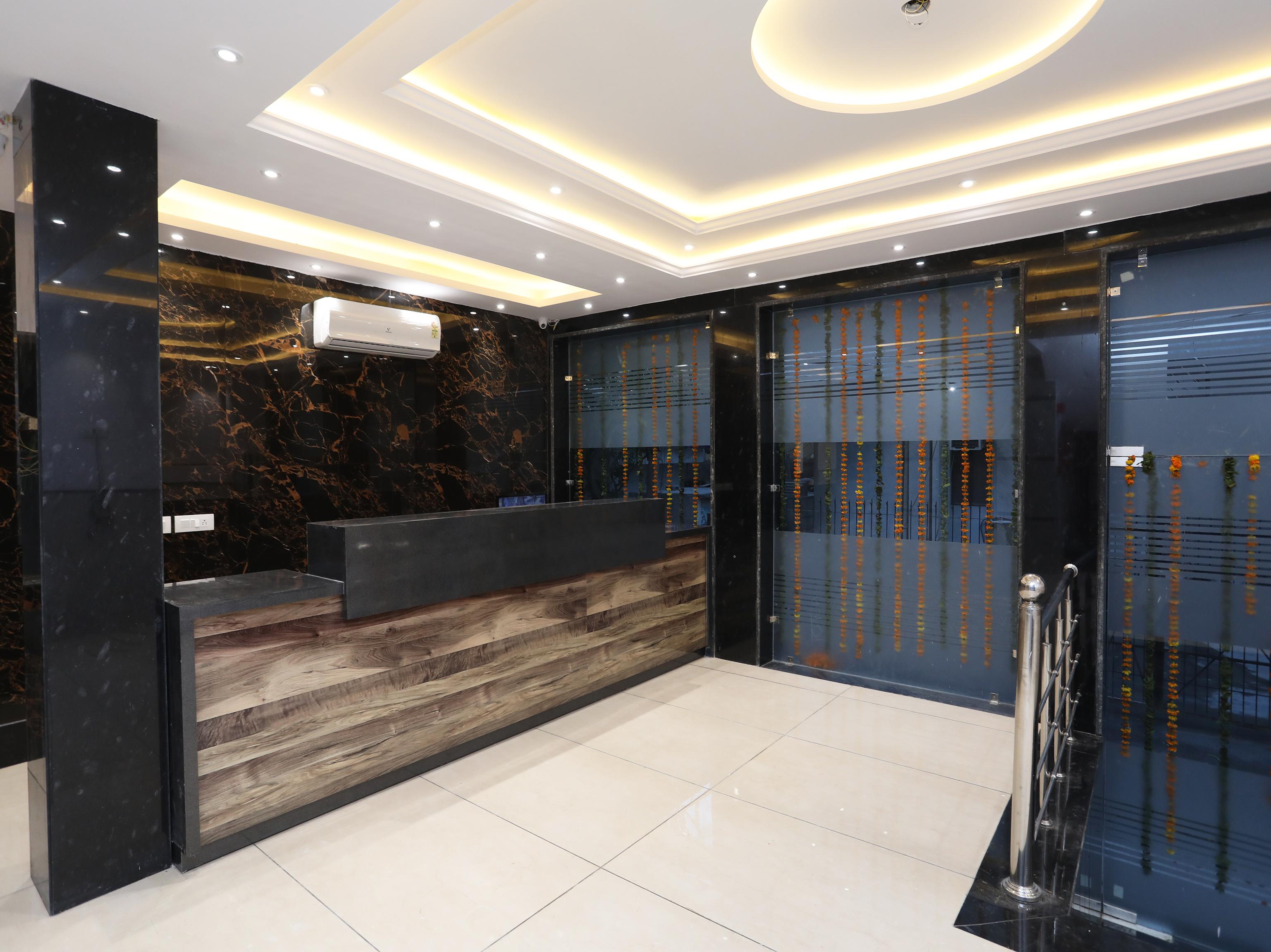 Hotel Ivy Ню Делхи Екстериор снимка