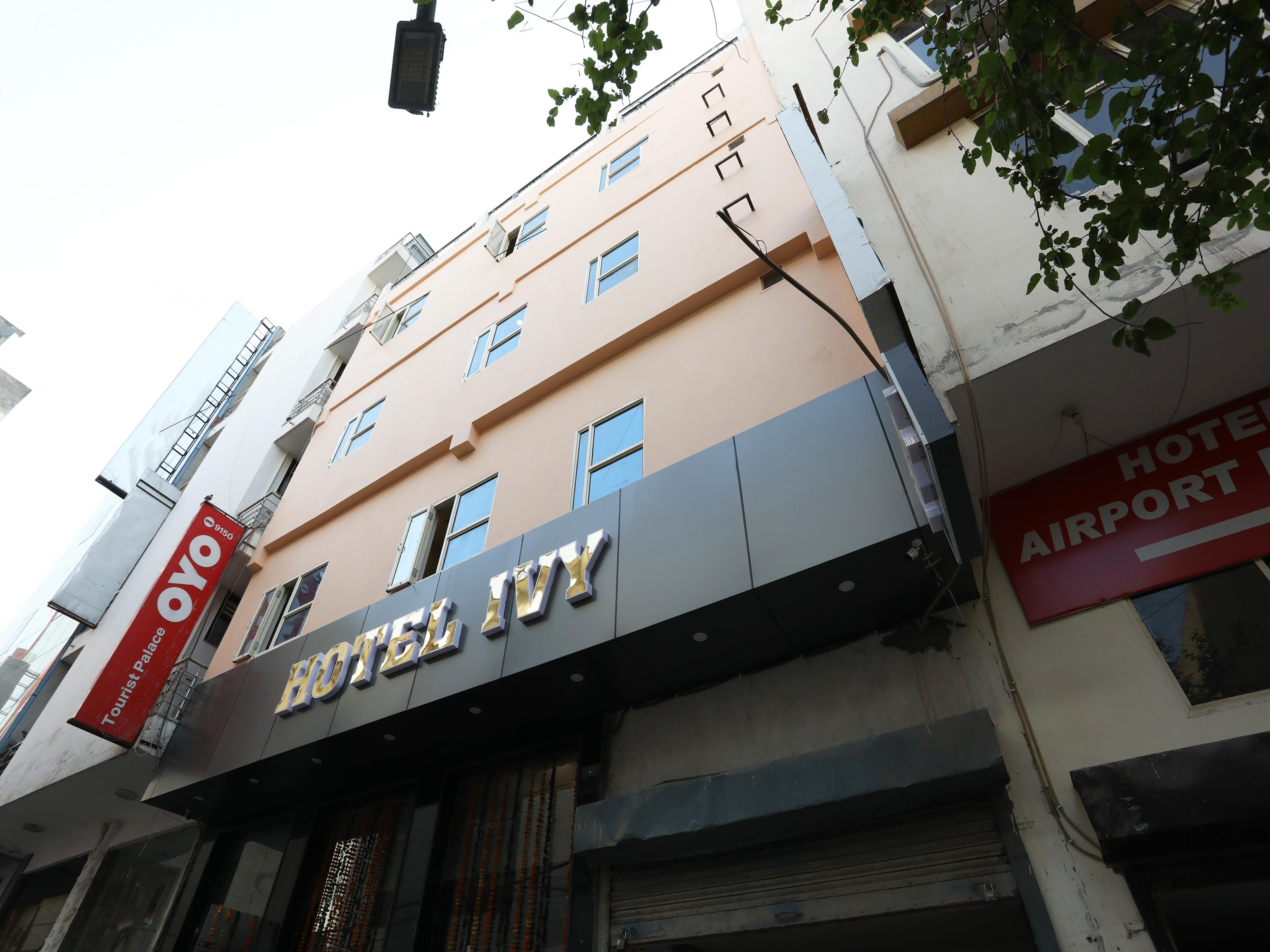 Hotel Ivy Ню Делхи Екстериор снимка