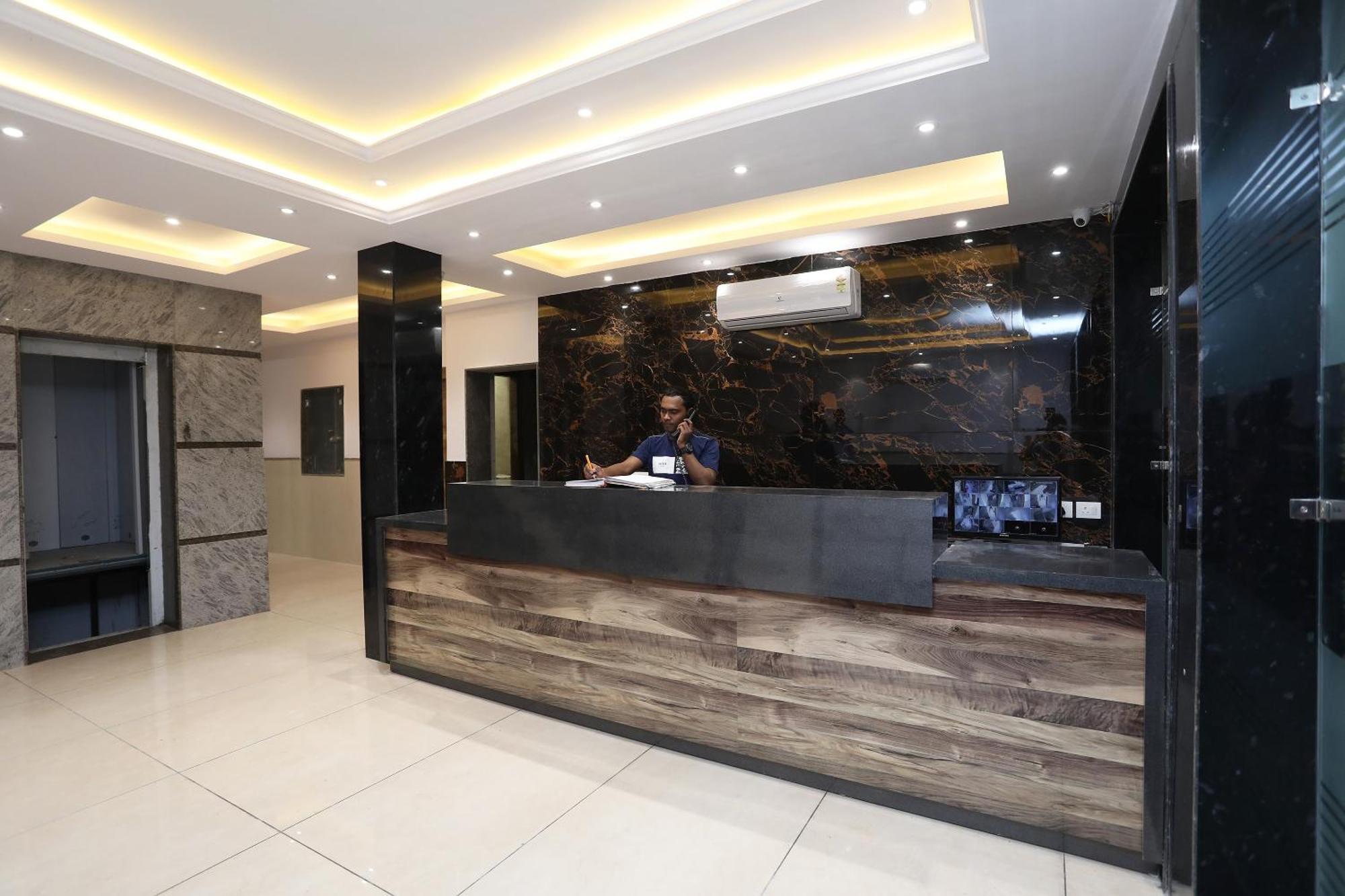 Hotel Ivy Ню Делхи Екстериор снимка